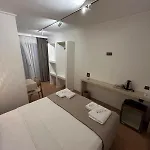 Nueva Cunda מלון Ayvalı