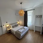 מלון Nueva Cunda *