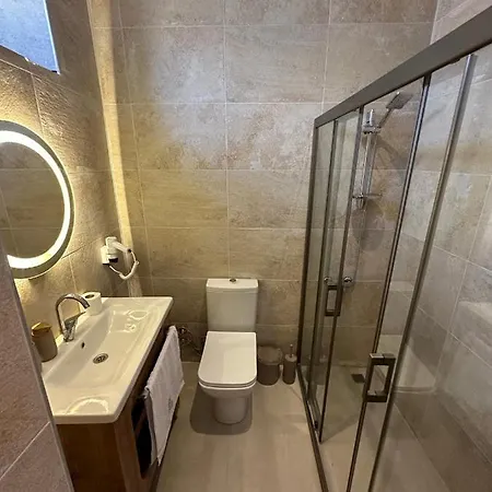 La Luna Nueva * Ayvalı