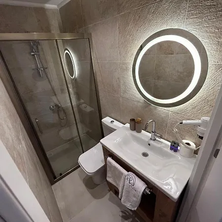 La Luna Nueva Hotell *