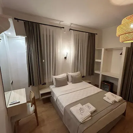 La Luna Nueva Hotel