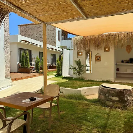 La Luna Nueva * Ayvalı