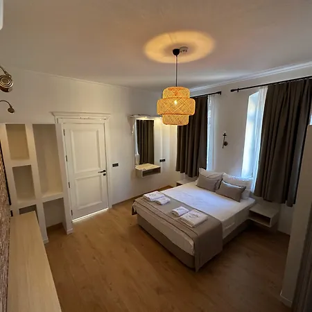 Hotel La Luna Nueva *