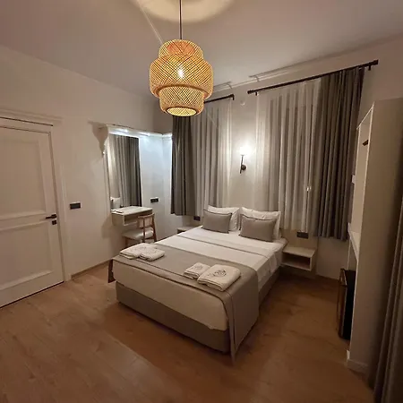 Hotel Nueva Cunda *